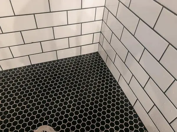 subway tile with black grout